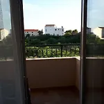 Apartament Eni With Garage Parking *