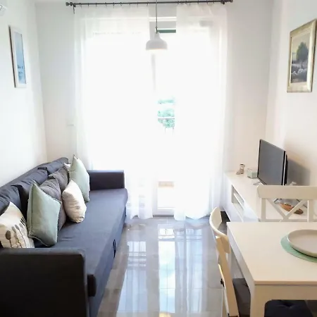 Eni With Garage Parking * Spalato