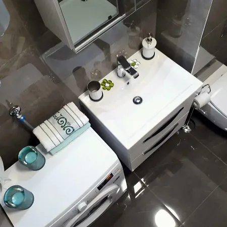 Eni With Garage Parking Spalato